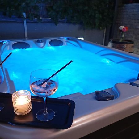 זאדאר Apartment Belleza With Private Jacuzzi מראה חיצוני תמונה
