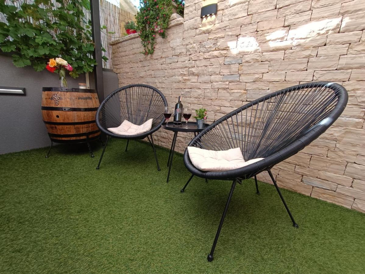 זאדאר Apartment Belleza With Private Jacuzzi מראה חיצוני תמונה